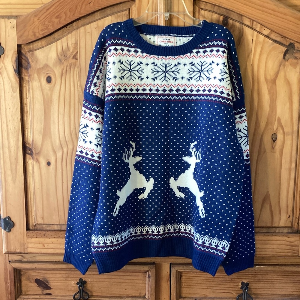 Men V28 Christmas reindeer blue red white long sleeve sweater size XL